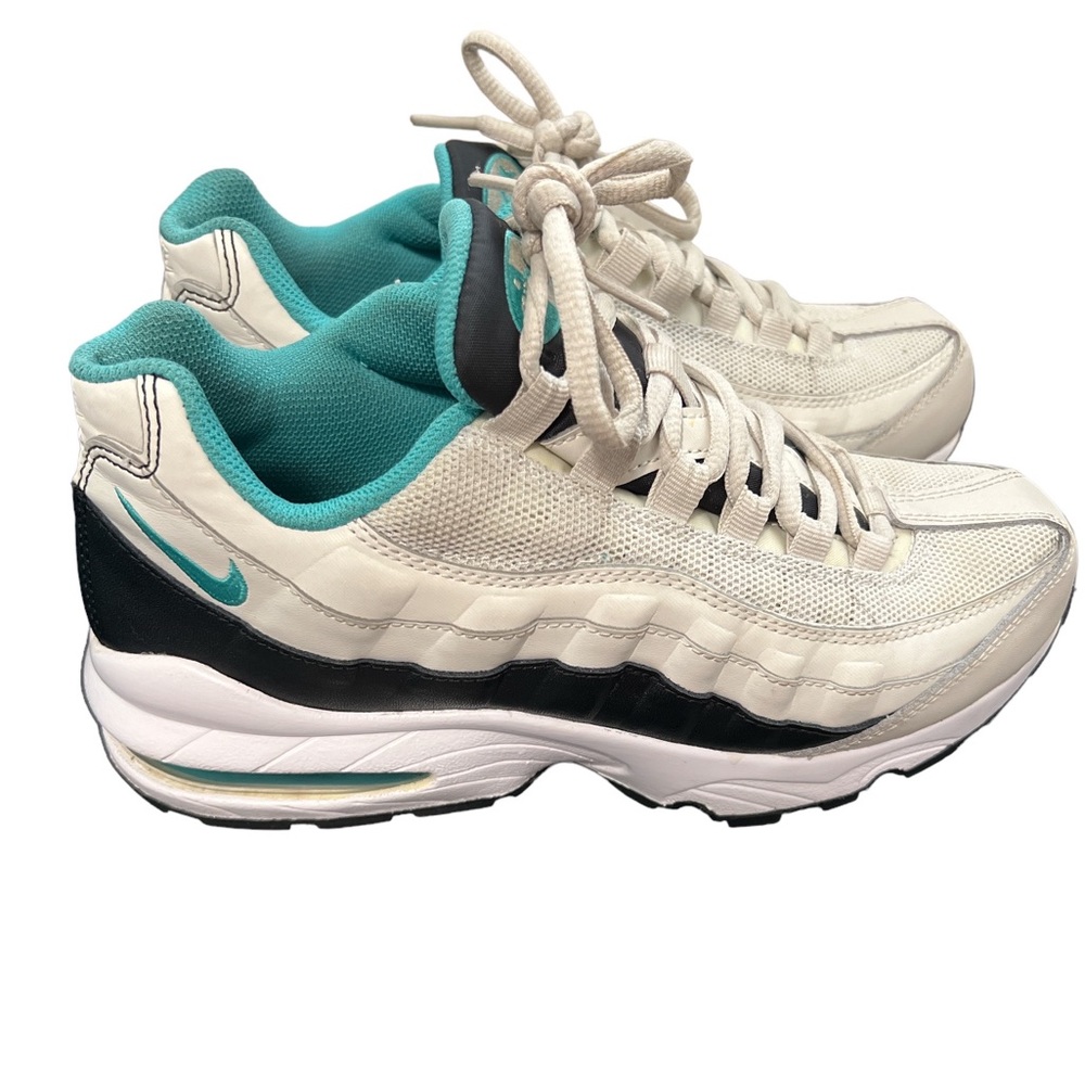 - Nike Airmax 95 GS Light Bone turquoise sneakers Big Kids 6